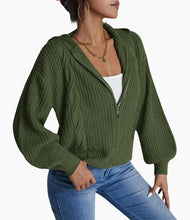 Load image into Gallery viewer, Cozy zip-up Sweater