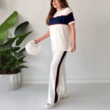 Load image into Gallery viewer, Women's two-piece color-blocked tracksuit