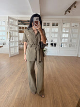 Load image into Gallery viewer, Stean Khaki Muslin Linen Set
